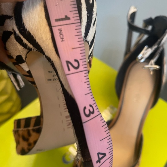 -Preowned Multi-print (zebra and leopard) ankle strap heel. Great condition. - Picture 3 of 5